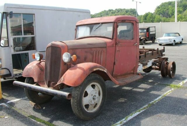 1935 Chevrolet Dump Truck