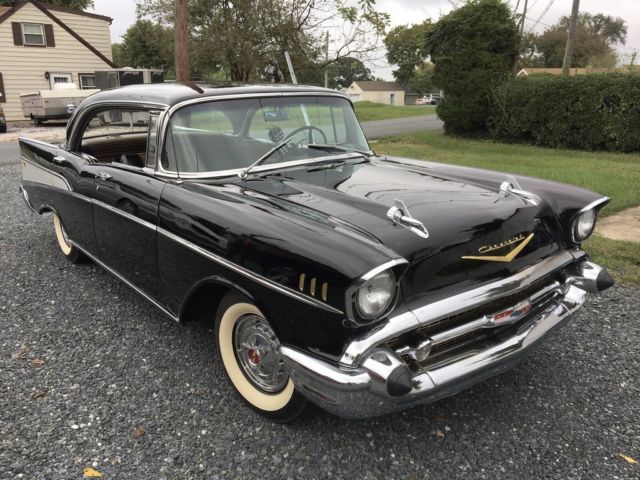1957 Chevrolet Bel Air/150/210 18,783 ORIGINAL MILES 3 OWNERS 4DR COUPE