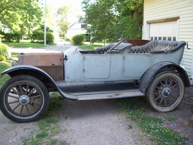 1914 Buick 25 touring
