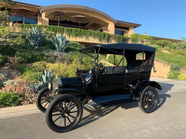 1915 Ford Model T Stock