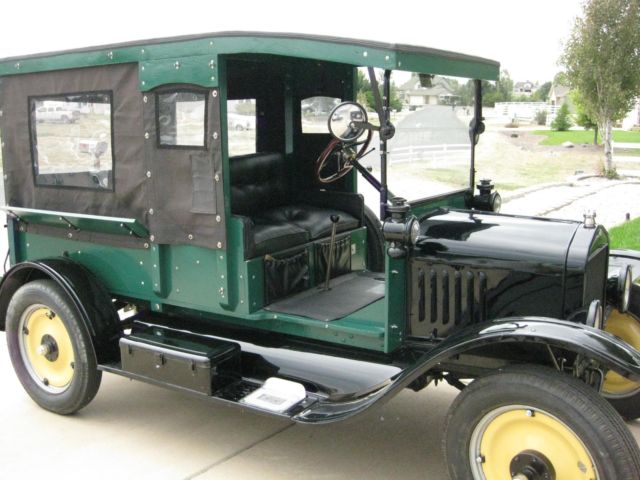 1917 Ford Model T Wood