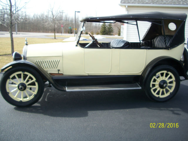 1918 Oldsmobile 37