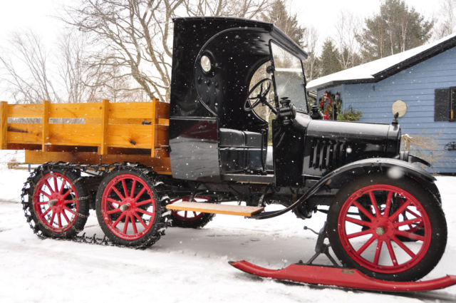 1922 Ford Model T SNOWMOBILE