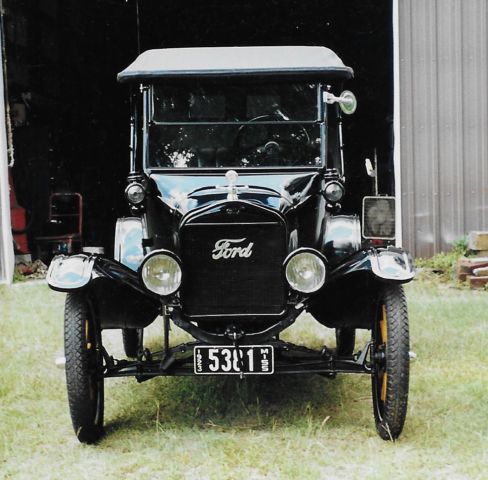 1923 Ford Model T Doctors Coupe
