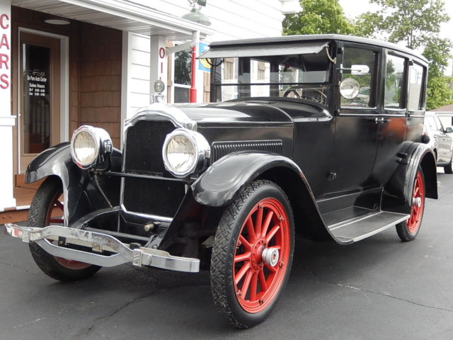 1925 Packard Single Six Five Passenger Sedan