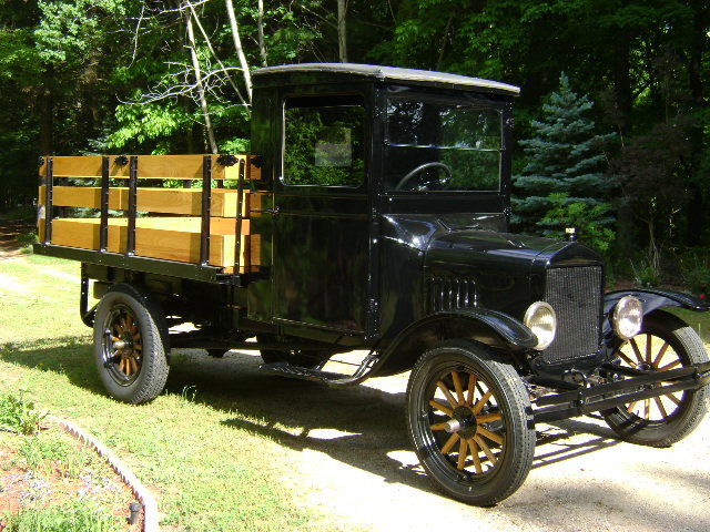 1926 Ford Model T 1 TON