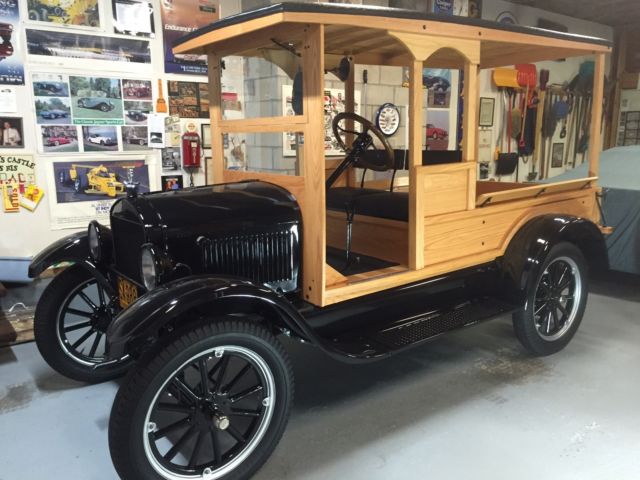 1927 Ford Model T Canopy Express Wagon