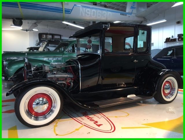 1927 Ford T COUPE