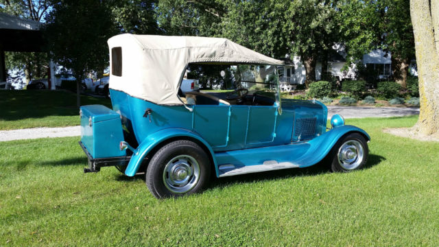 1927 Ford T Touring 4 door