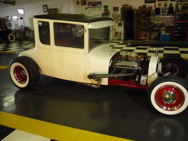 1930 Ford Model T custom street rod