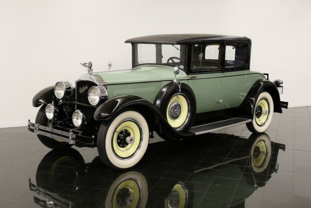 1927 Packard 533 4 Passenger Coupe