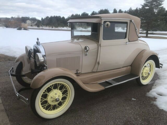 1929 Ford Model A 2 Dr