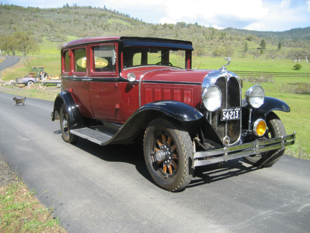 1929 Other Makes Oakland Pontiac 4 door Sedan