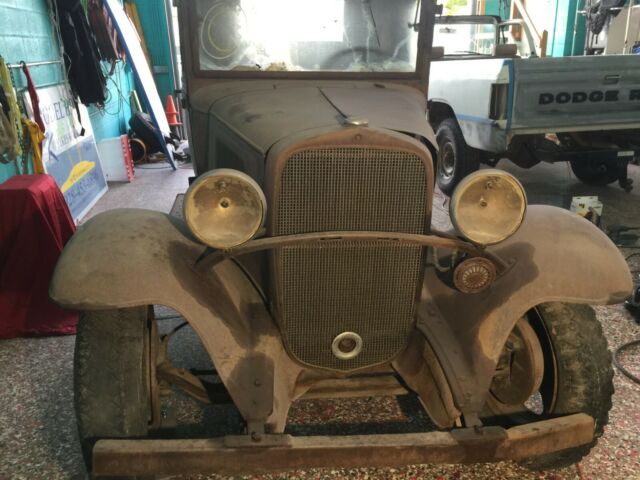 1930 Chevrolet Classic 1 1/2 Ton 157 Inch Wheel to Wheel