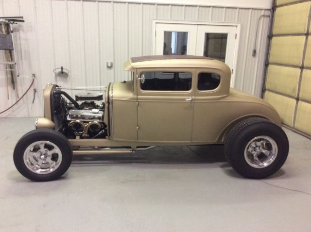 1930 Ford MODEL A HOT ROD COUPE