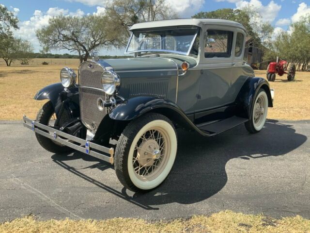 1930 Ford Model A 5 window deluxe cpe with rumble seat