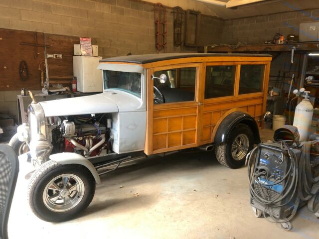 1930 Ford WOODY