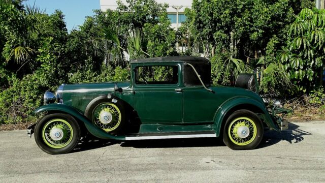 1931 Buick Series 90 COUNTRY CLUB COUPE