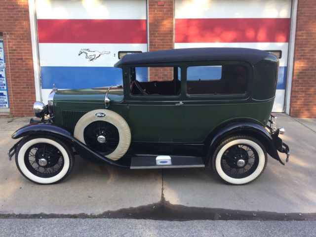 1931 Ford Model A Green black Restored excellent