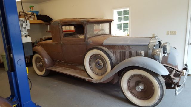 1931 Packard 833 coupe