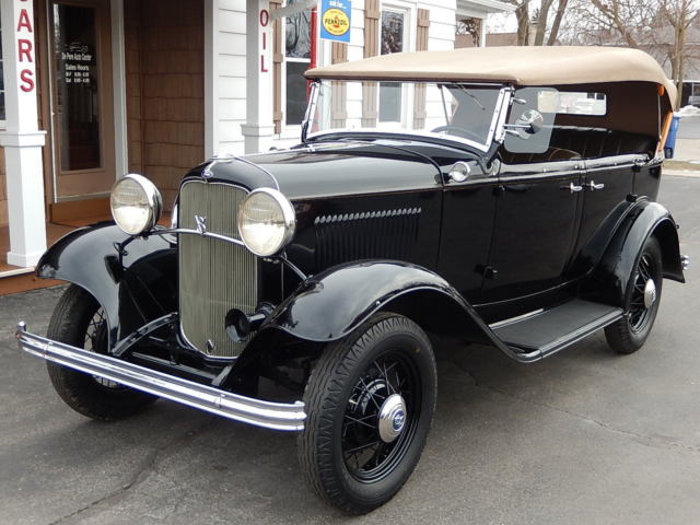 1932 Ford 4-Door Phaeton Touring Convertible