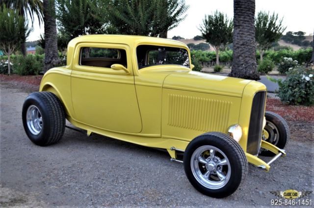 1932 Ford Model A CALIFORNIA 3-WINDOW DEUCE COUPE