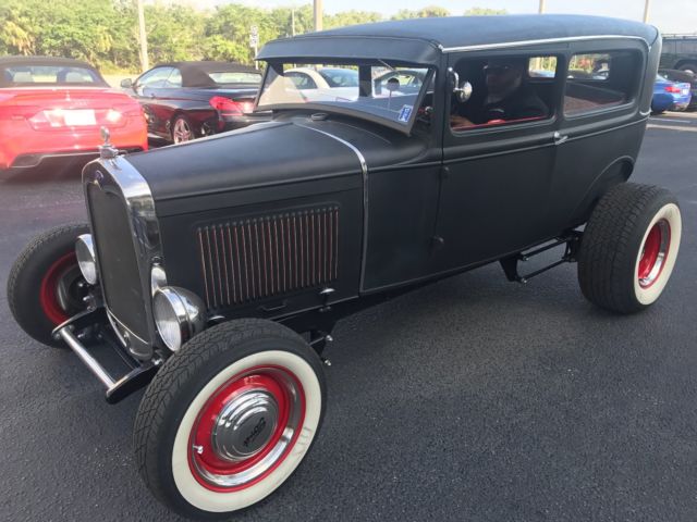 1932 Ford Model A Old school