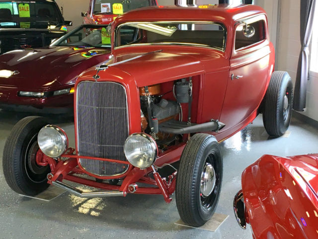 1932 FORD MODEL B - "Over the top build"