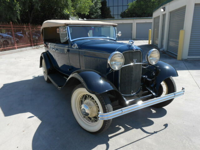 1932 Ford 18