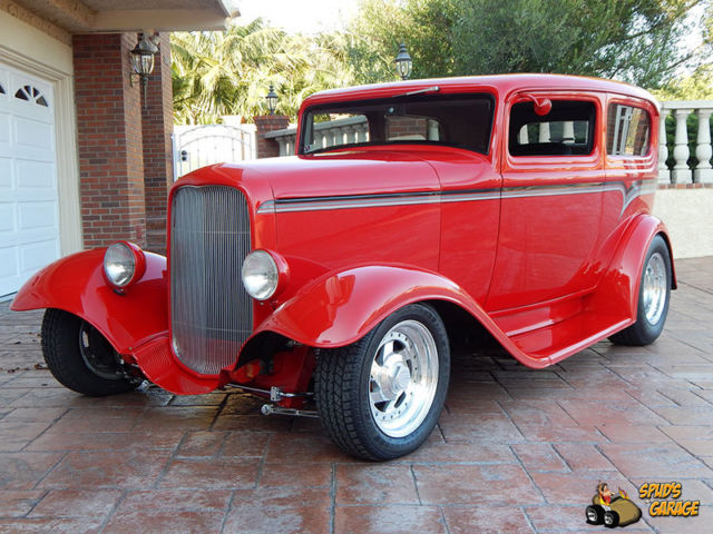 1932 Ford 2DR Tudor Sedan "Red Hot" Billet Era Hot Rod