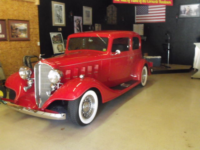 1933 Buick Victoria