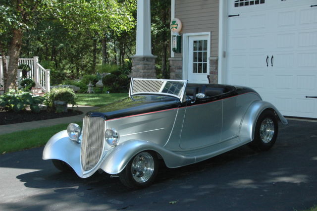 1933 Ford B Roadster
