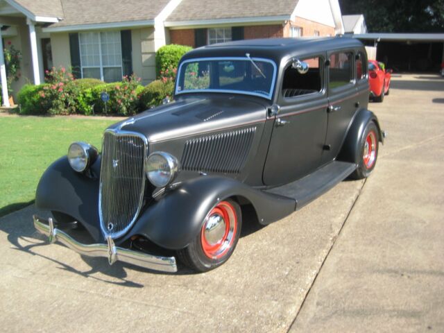 1933 Ford Other Four Door