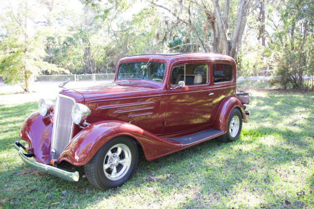 1934 Chevrolet Sedan Deluxe
