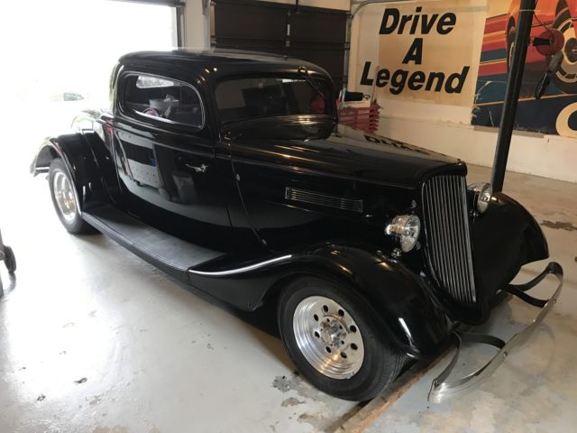 1934 Ford coupe  --coupe