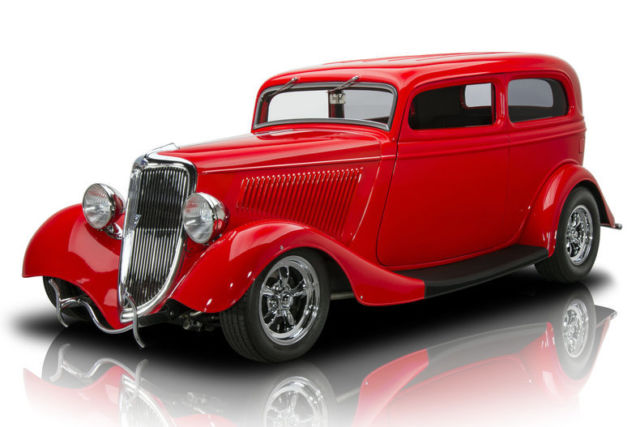 1934 Ford Tudor --