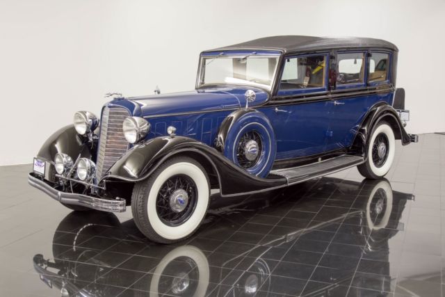 1934 Lincoln KB 7-Passenger Willoughby Limousine