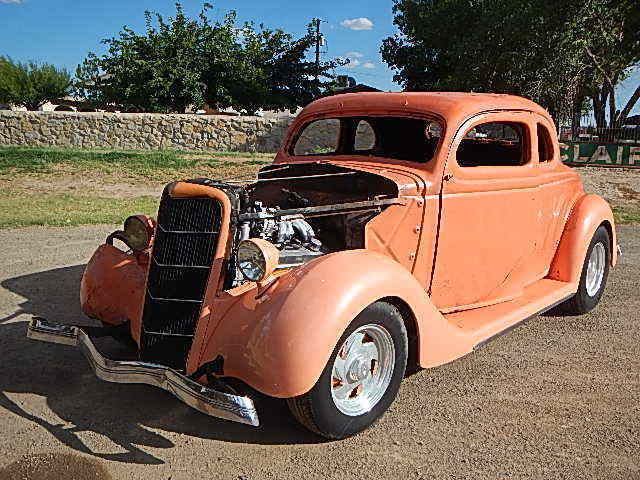 1935 Ford 5 WINDOW COUPE HOT ROD