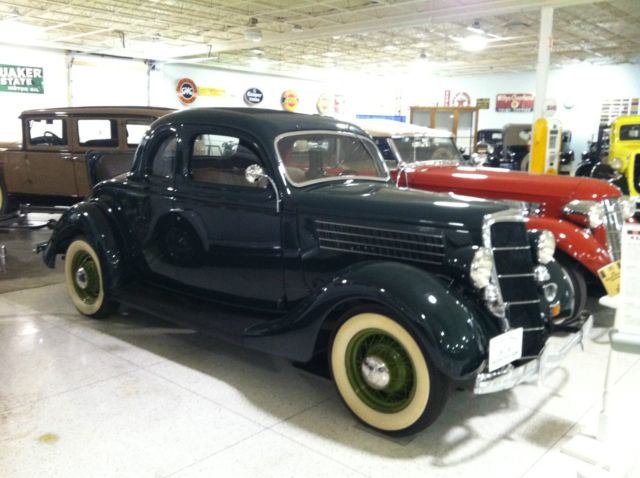 1935 Ford 48