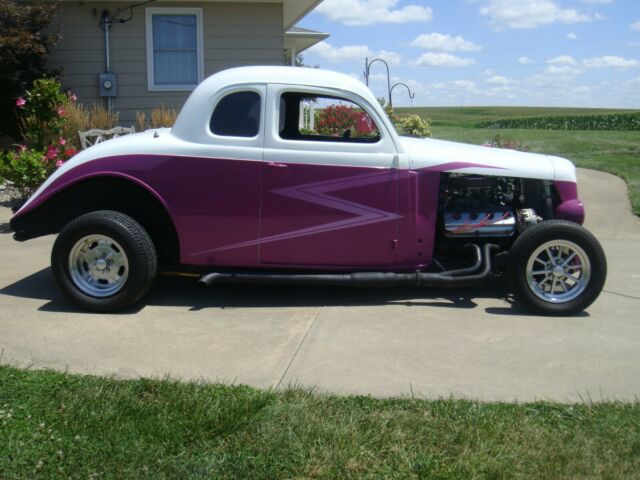 1935 Plymouth Coupe
