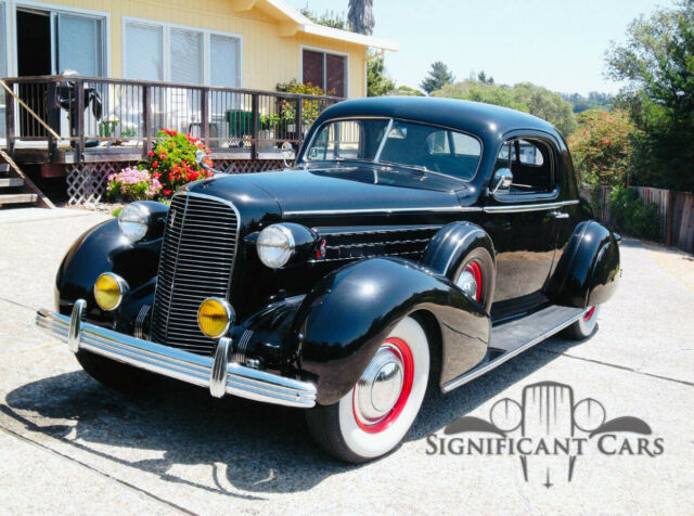 1936 Cadillac Series 70 Fleetwood Opera Coupe