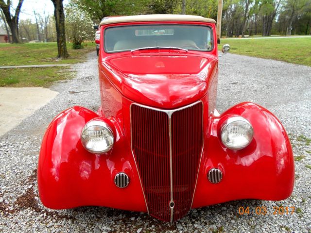 1936 Ford CONVERTIBLE
