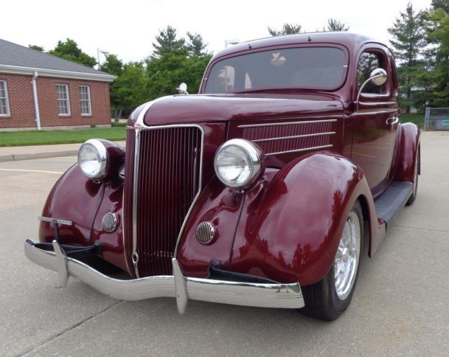 1936 Ford FIVE WINDOW COUPE LEATHER