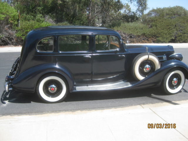 1936 Packard 1400 4 door