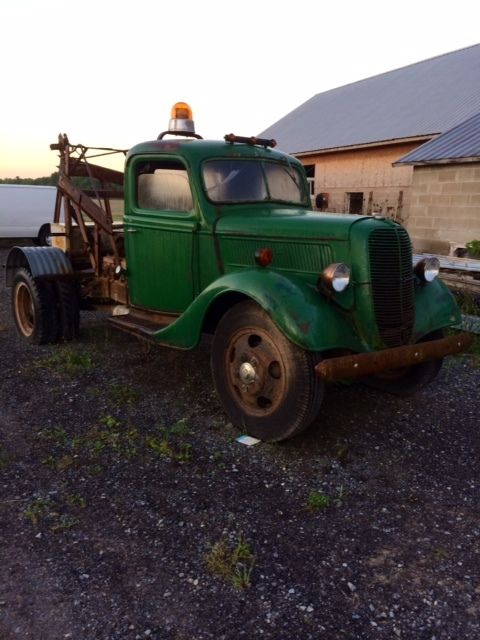 1937 Ford Tow truck