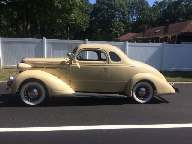 1937 Nash 400 Series
