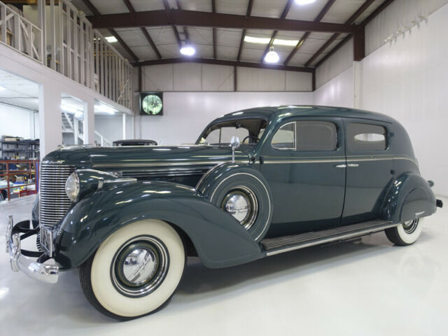 1938 Chrysler Custom Imperial Town Limousine 