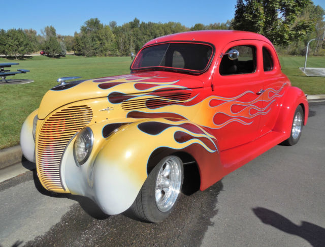 1938 Ford 5 window deluxe coupe