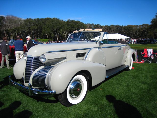 1939 Cadillac Fleetwood 75 Series Convertible Coupe