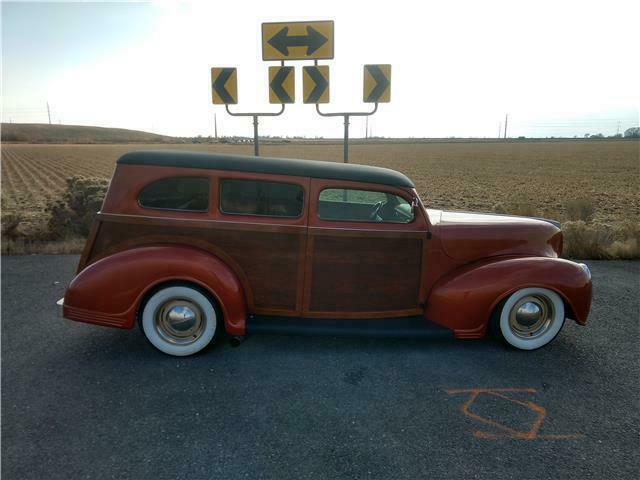 1939 Ford Custom Woodie Tribute --